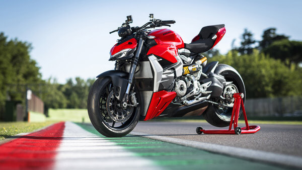 ducati street figter v2
