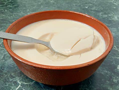 curd benefits for  skin