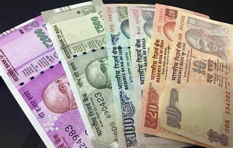indian currency vs dollar